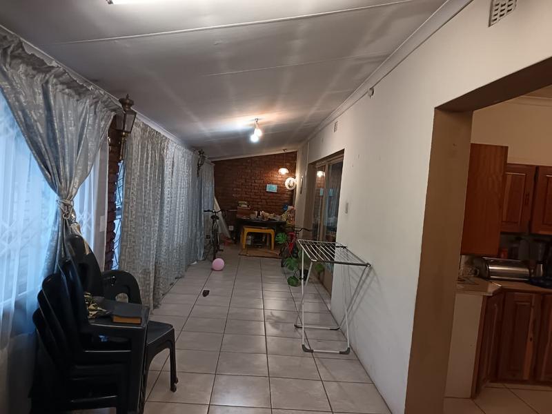 To Let 3 Bedroom Property for Rent in Claremont Gauteng