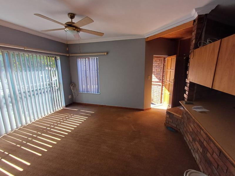 4 Bedroom Property for Sale in Doornpoort Gauteng