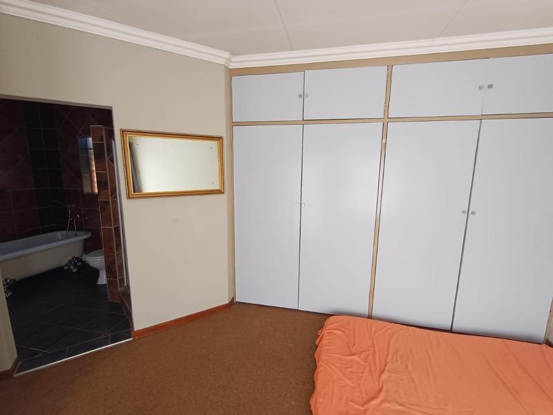 4 Bedroom Property for Sale in Doornpoort Gauteng