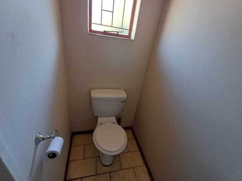 4 Bedroom Property for Sale in Doornpoort Gauteng