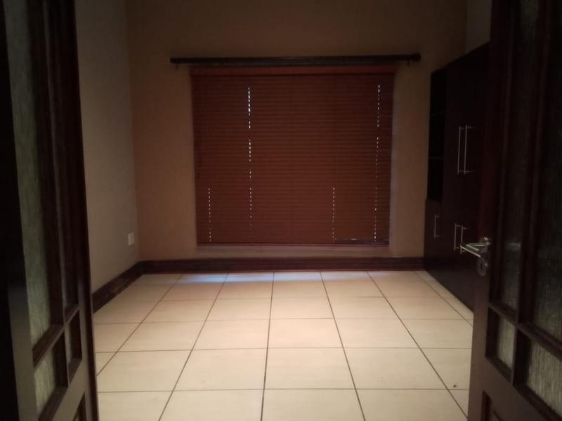 4 Bedroom Property for Sale in Vanderbijlpark SW 5 Gauteng