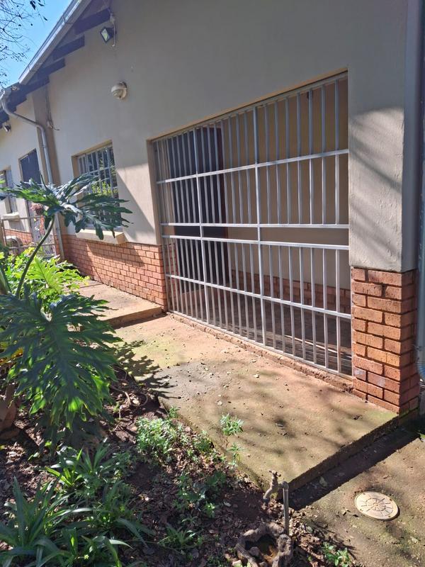 To Let 1 Bedroom Property for Rent in Rynoue Gauteng
