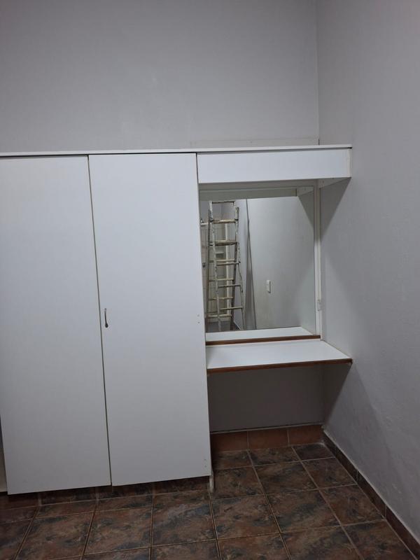 To Let 1 Bedroom Property for Rent in Rynoue Gauteng