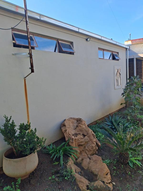 To Let 1 Bedroom Property for Rent in Rynoue Gauteng