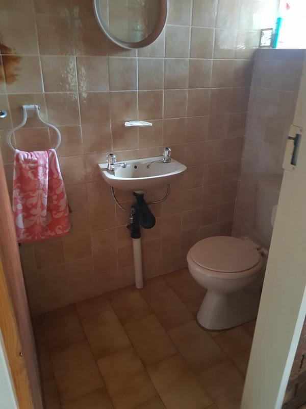 5 Bedroom Property for Sale in Ferryvale Gauteng