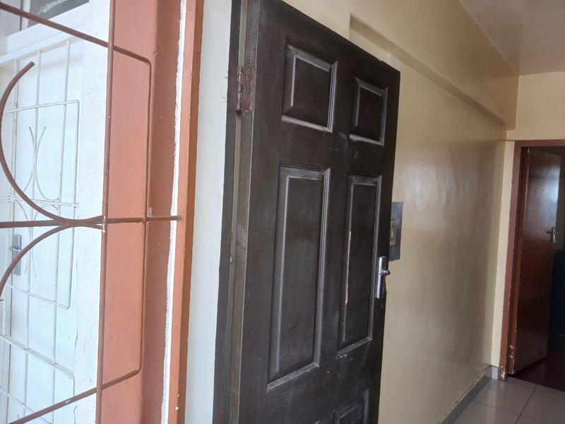 1 Bedroom Property for Sale in Hillbrow Gauteng