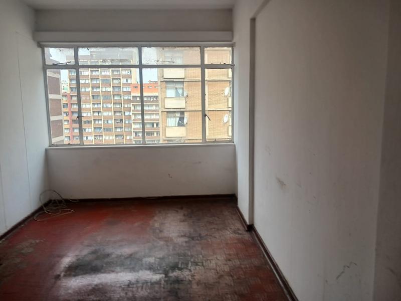 1 Bedroom Property for Sale in Hillbrow Gauteng
