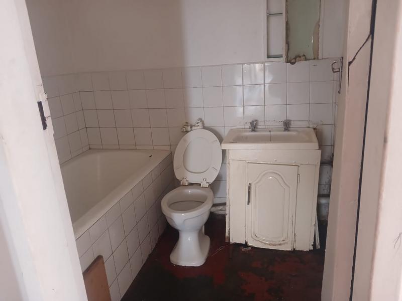 1 Bedroom Property for Sale in Hillbrow Gauteng