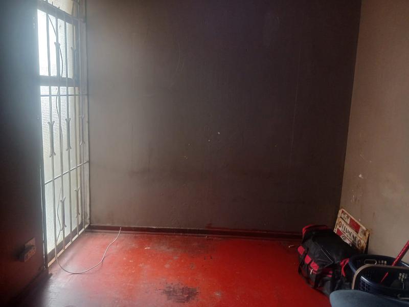 2 Bedroom Property for Sale in Hillbrow Gauteng