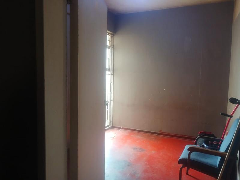 2 Bedroom Property for Sale in Hillbrow Gauteng