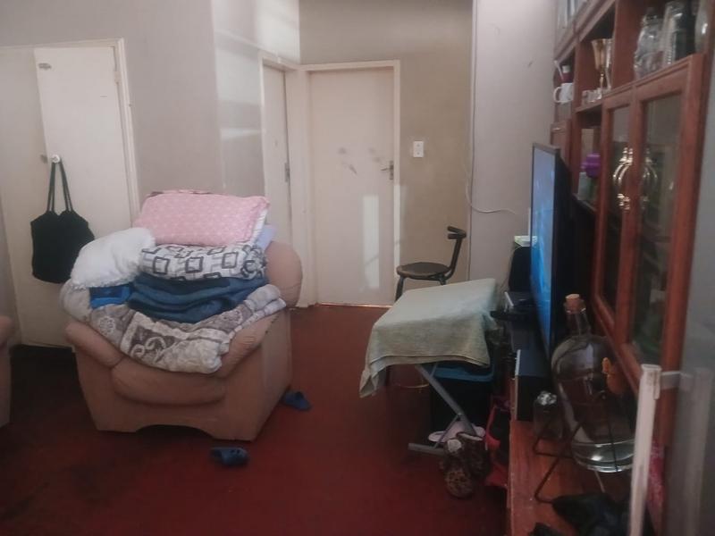 2 Bedroom Property for Sale in Hillbrow Gauteng