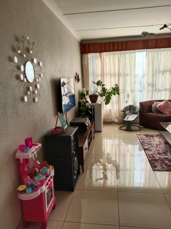 2 Bedroom Property for Sale in West Turffontein Gauteng