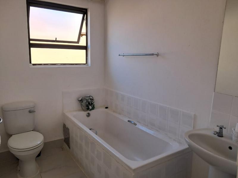 3 Bedroom Property for Sale in Kya Sands Gauteng