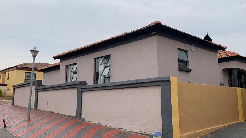 3 Bedroom Property for Sale in Amandasig Gauteng