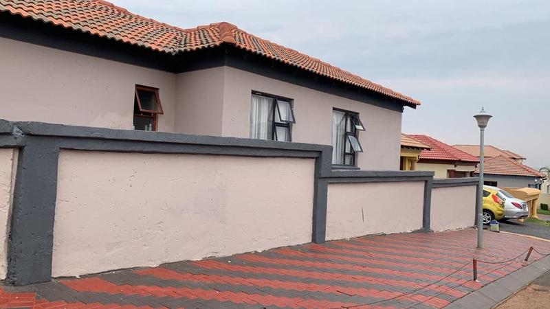 3 Bedroom Property for Sale in Amandasig Gauteng