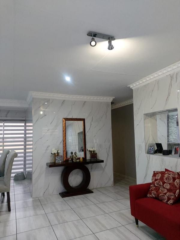 3 Bedroom Property for Sale in Amandasig Gauteng