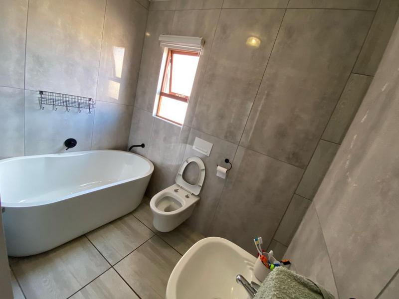 3 Bedroom Property for Sale in Amandasig Gauteng