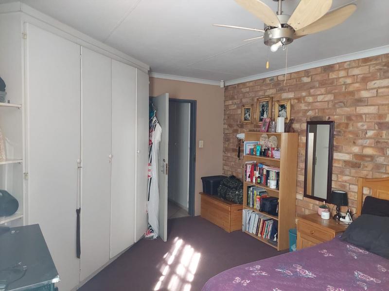 3 Bedroom Property for Sale in Heatherdale AH Gauteng