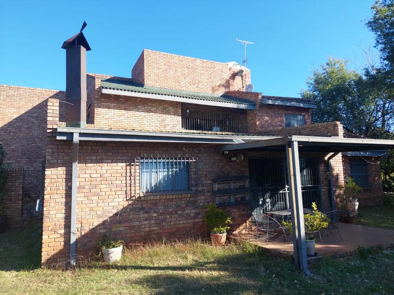 3 Bedroom Property for Sale in Heatherdale AH Gauteng