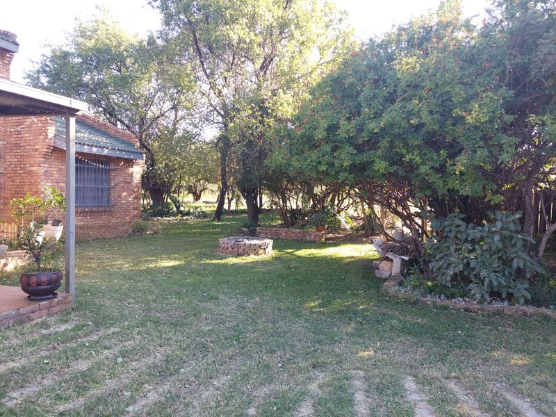 3 Bedroom Property for Sale in Heatherdale AH Gauteng