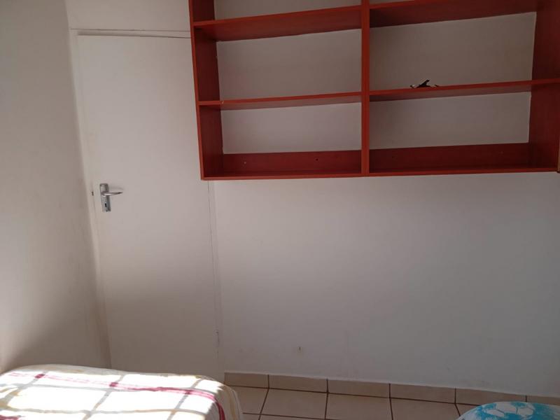 2 Bedroom Property for Sale in Hesteapark Gauteng