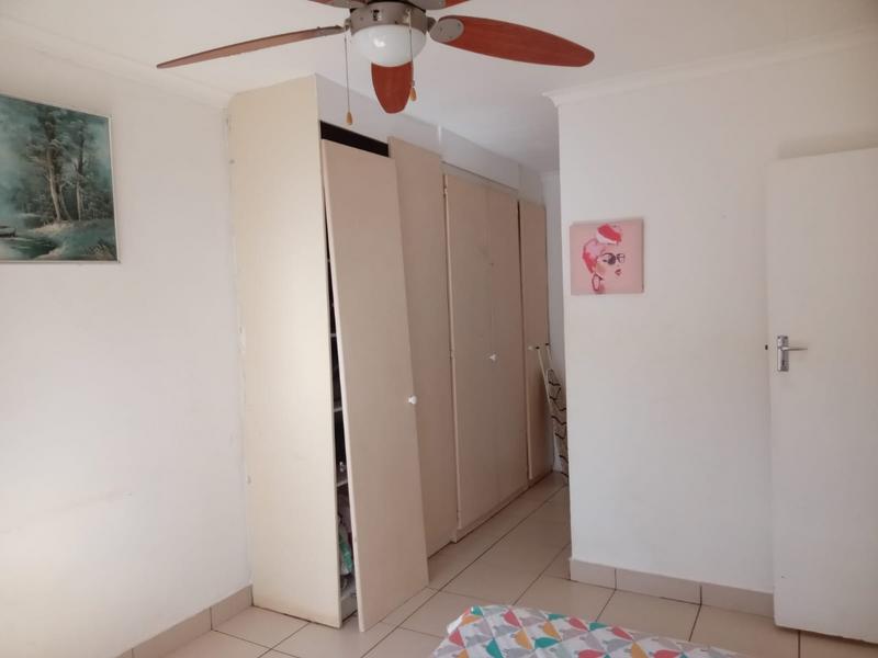 2 Bedroom Property for Sale in Hesteapark Gauteng