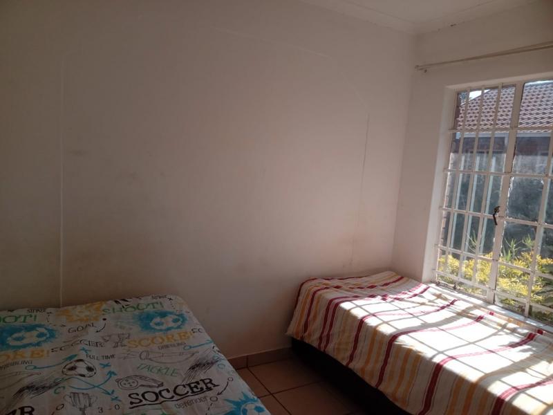 2 Bedroom Property for Sale in Hesteapark Gauteng