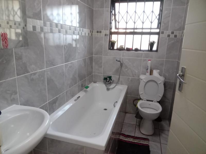 3 Bedroom Property for Sale in Hesteapark Gauteng