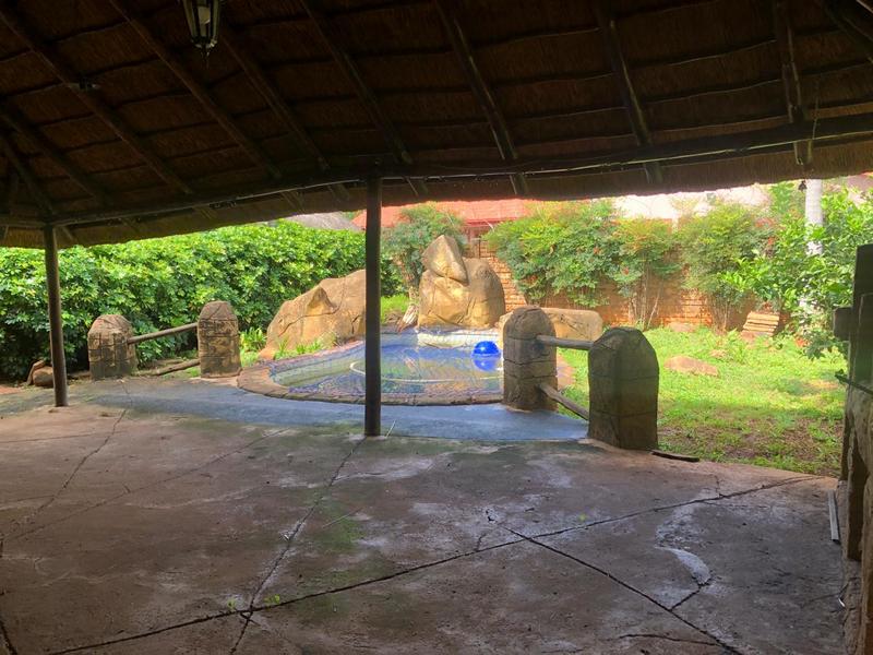 4 Bedroom Property for Sale in Karenpark Gauteng