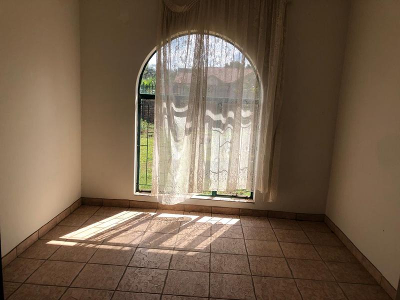 4 Bedroom Property for Sale in Karenpark Gauteng