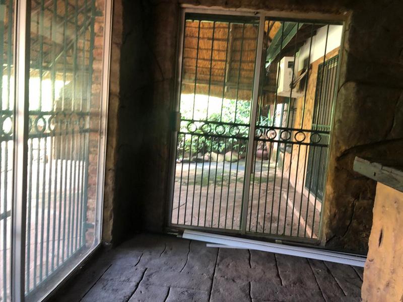 4 Bedroom Property for Sale in Karenpark Gauteng