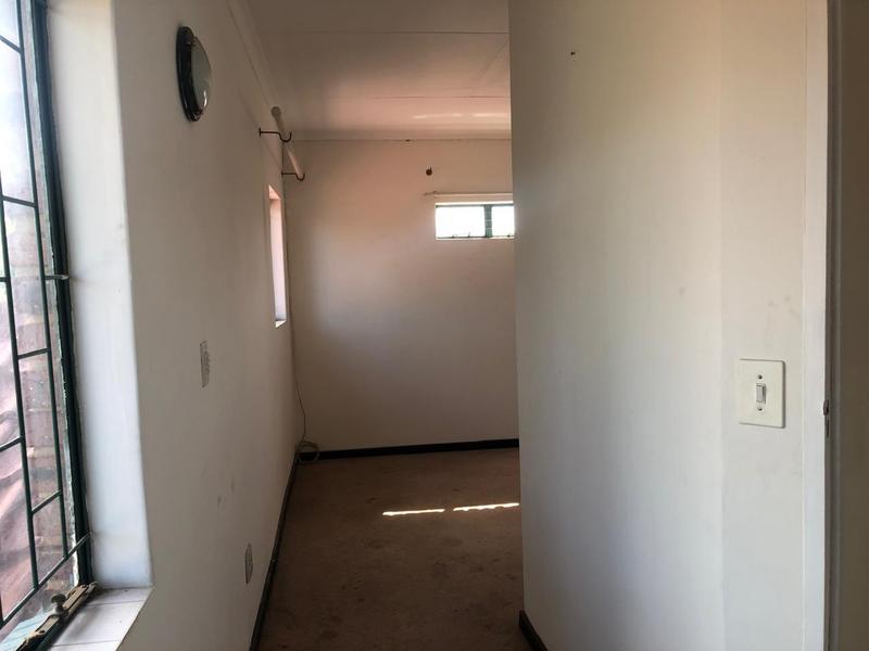 4 Bedroom Property for Sale in Karenpark Gauteng