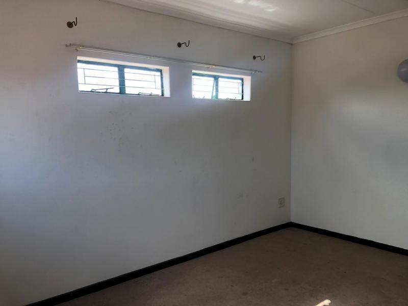 4 Bedroom Property for Sale in Karenpark Gauteng