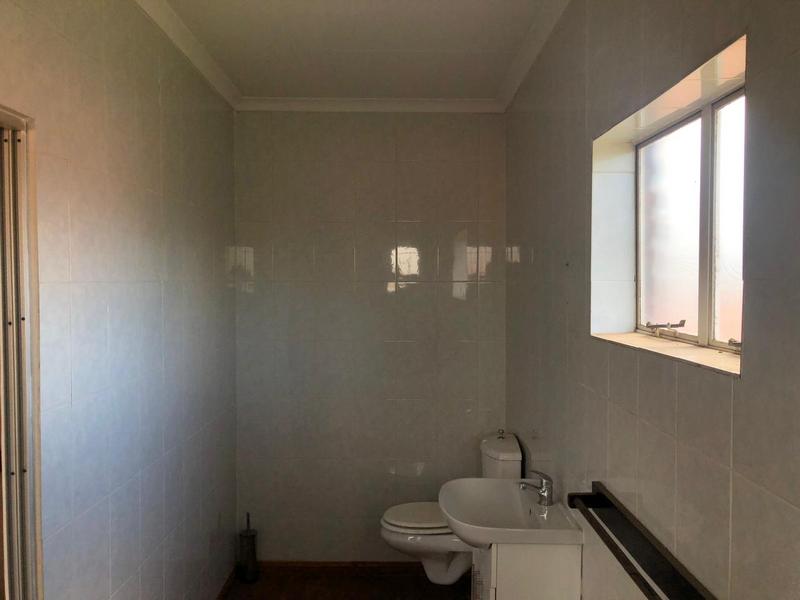 4 Bedroom Property for Sale in Karenpark Gauteng