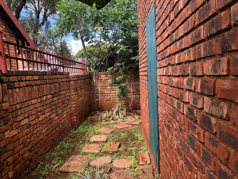 4 Bedroom Property for Sale in Karenpark Gauteng