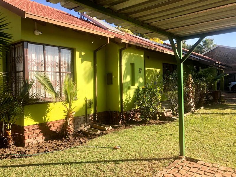 4 Bedroom Property for Sale in Karenpark Gauteng