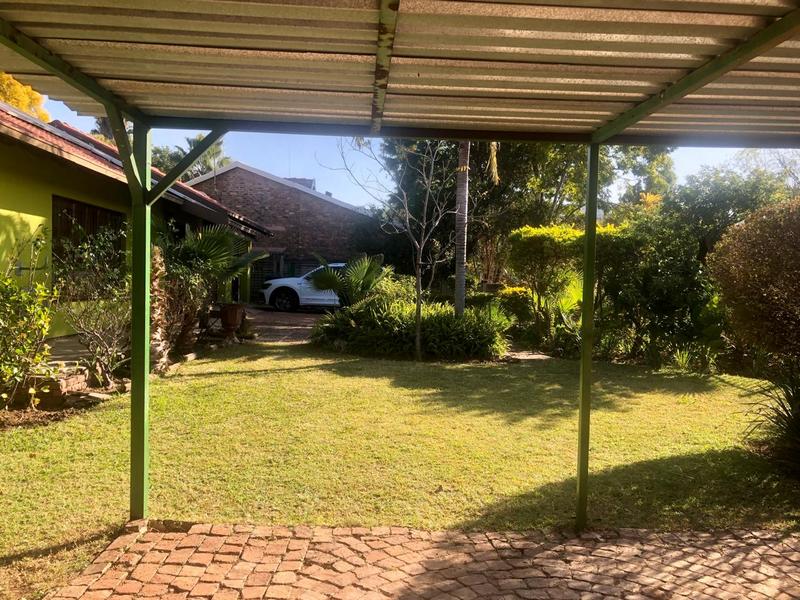 4 Bedroom Property for Sale in Karenpark Gauteng