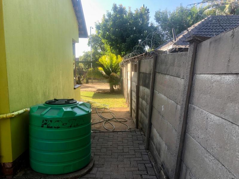 4 Bedroom Property for Sale in Karenpark Gauteng