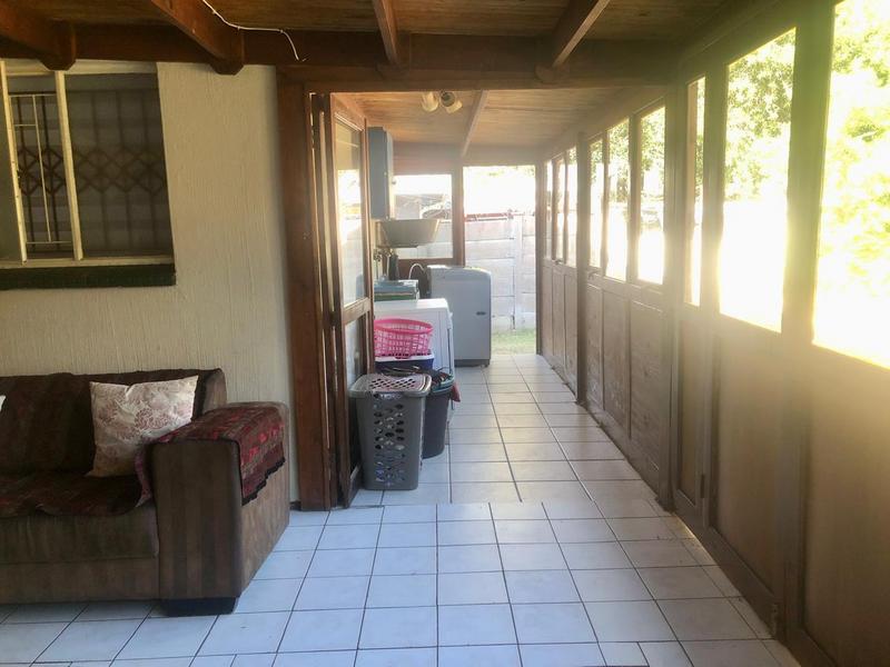 4 Bedroom Property for Sale in Karenpark Gauteng