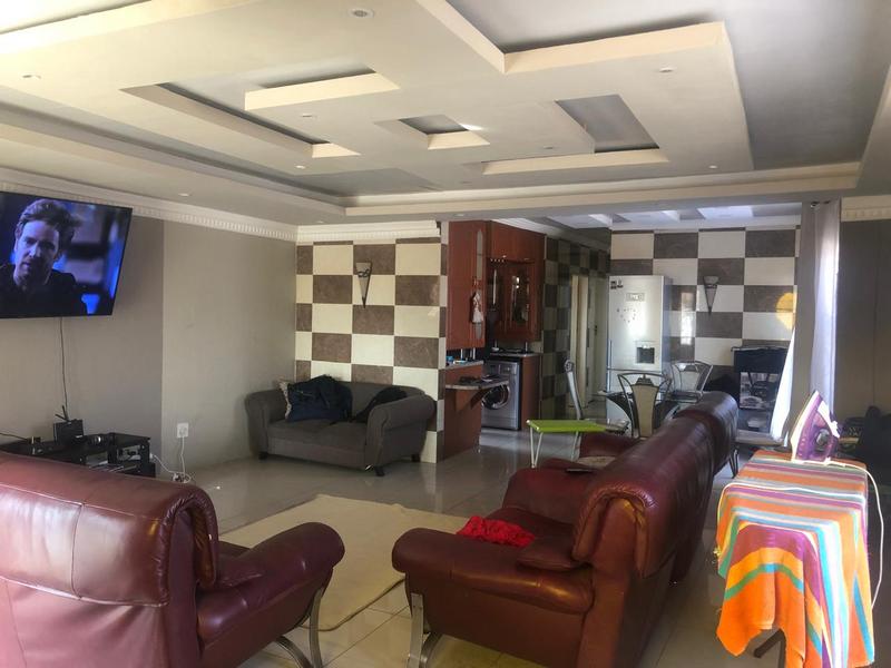 5 Bedroom Property for Sale in Karenpark Gauteng