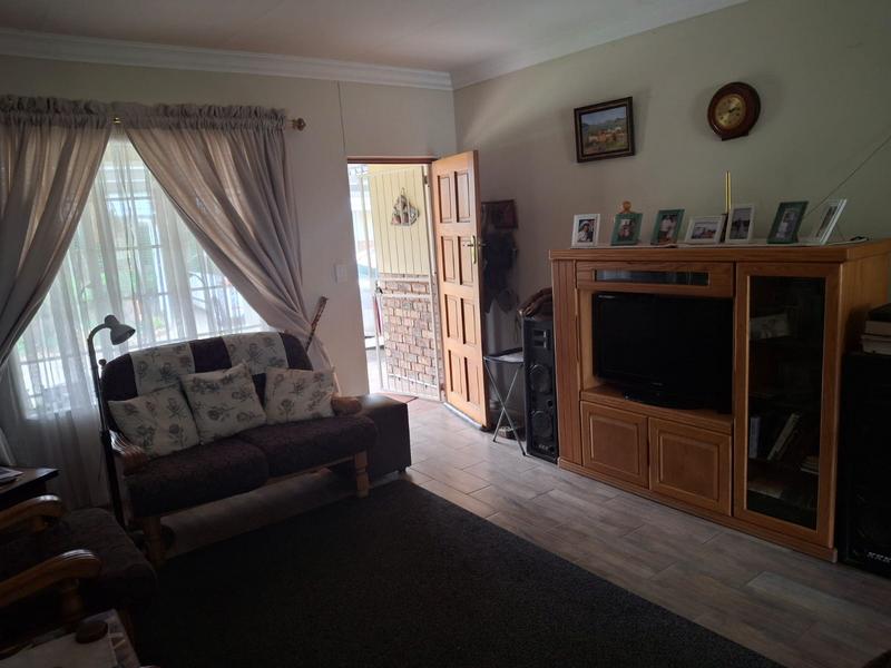 2 Bedroom Property for Sale in Ninapark Gauteng