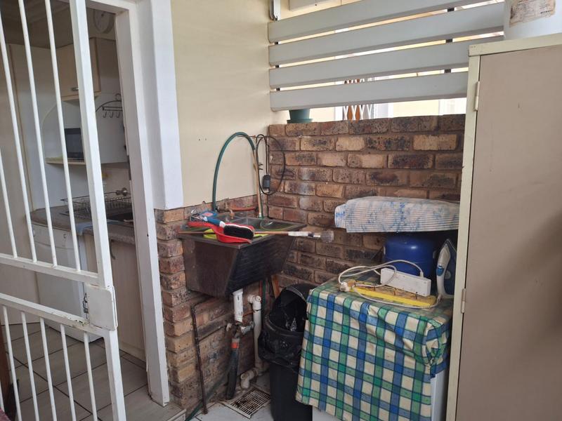 2 Bedroom Property for Sale in Ninapark Gauteng