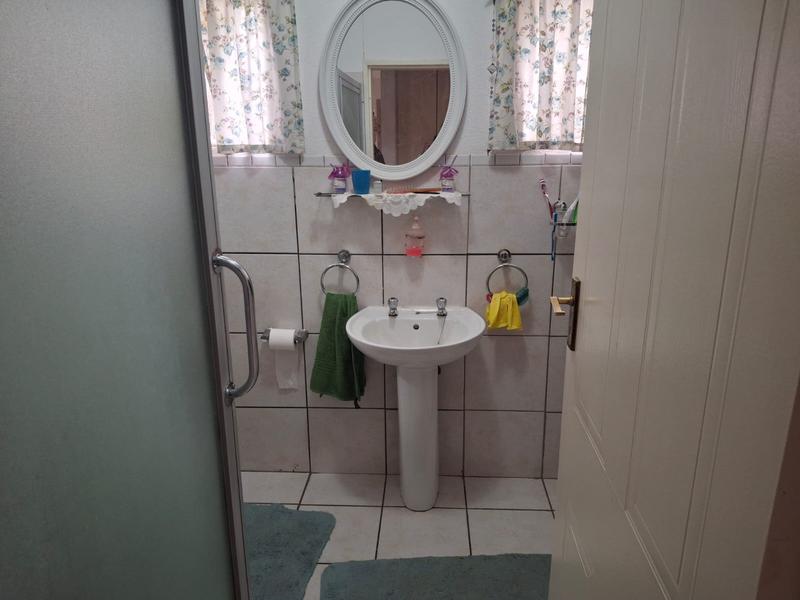 2 Bedroom Property for Sale in Ninapark Gauteng