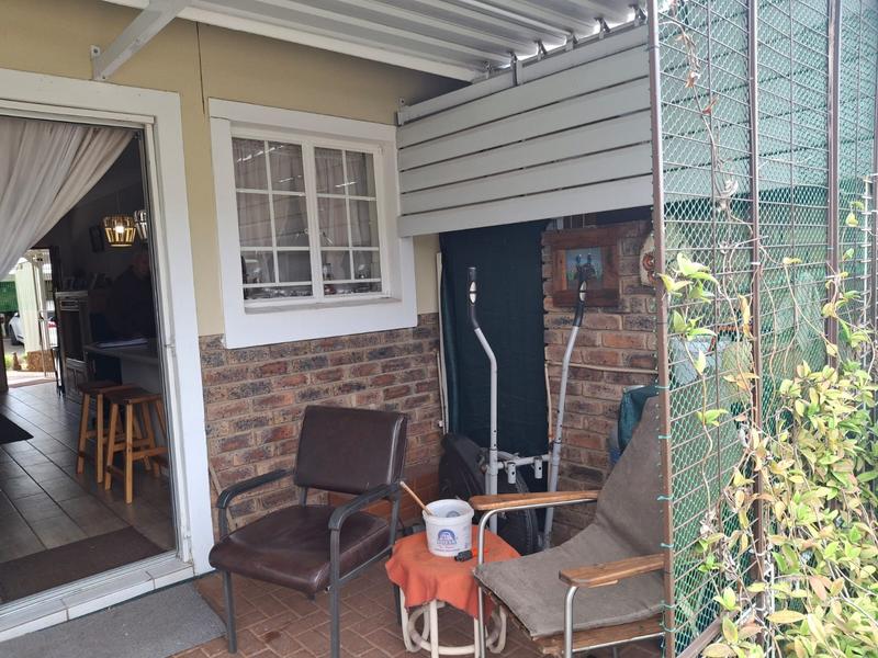 2 Bedroom Property for Sale in Ninapark Gauteng