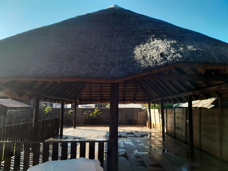 2 Bedroom Property for Sale in The Orchards Gauteng