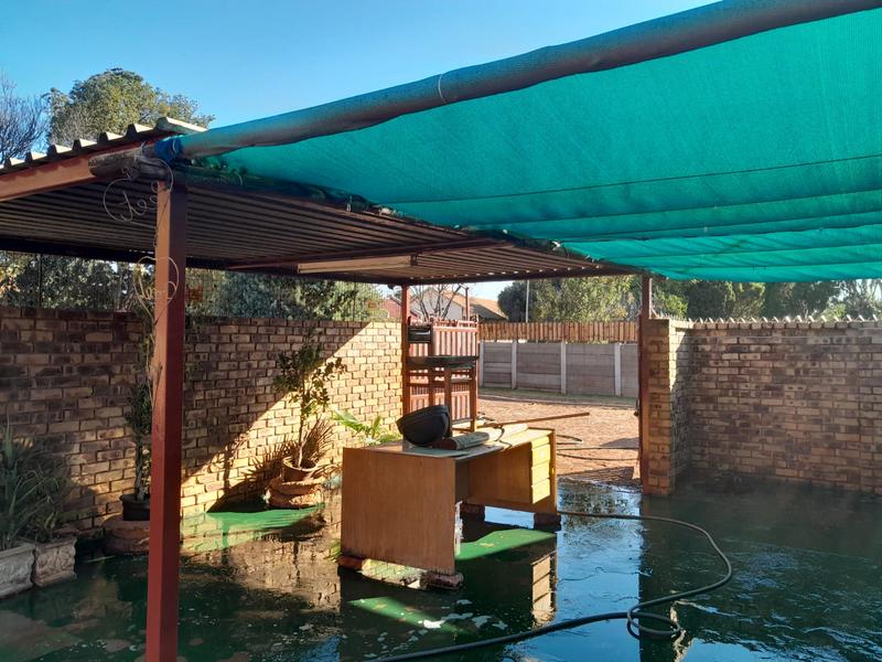 2 Bedroom Property for Sale in The Orchards Gauteng