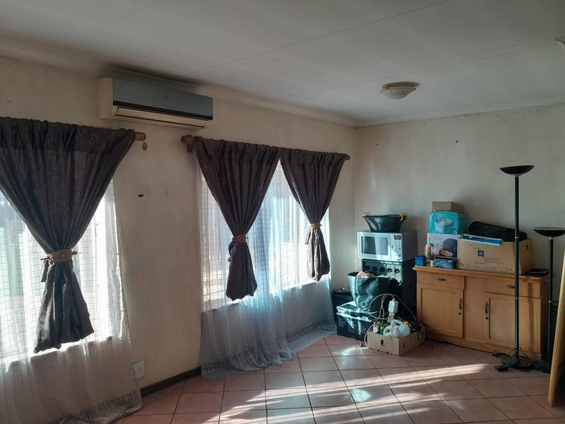 2 Bedroom Property for Sale in The Orchards Gauteng