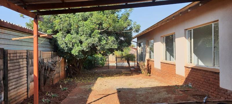 4 Bedroom Property for Sale in The Orchards Gauteng
