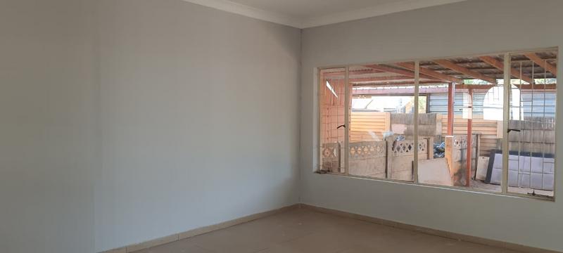 4 Bedroom Property for Sale in The Orchards Gauteng