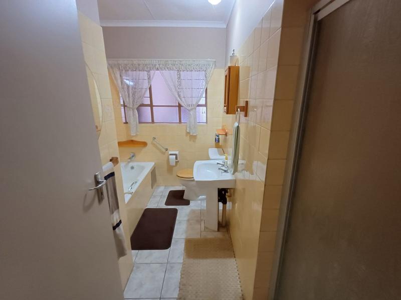 3 Bedroom Property for Sale in Theresa Park Gauteng